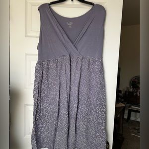 Maternity dress, with modesty top.